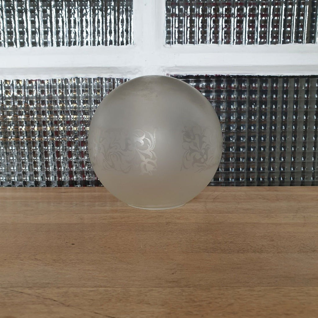 Globe pour luminaire en verre dépoli frise motifs végétaux et fleuris - Hello Broc
