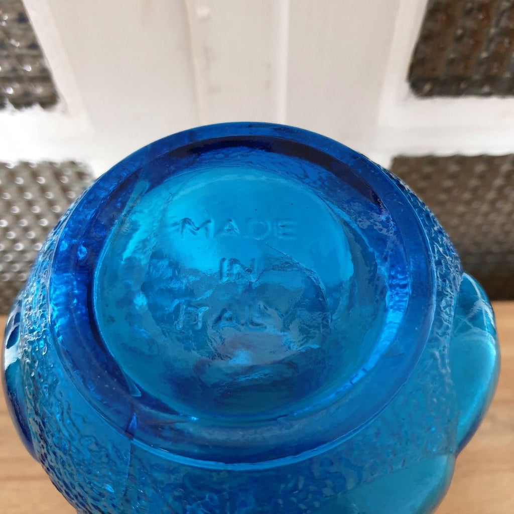 Grand vase en verre moulé bleu motifs fruits - Hello Broc