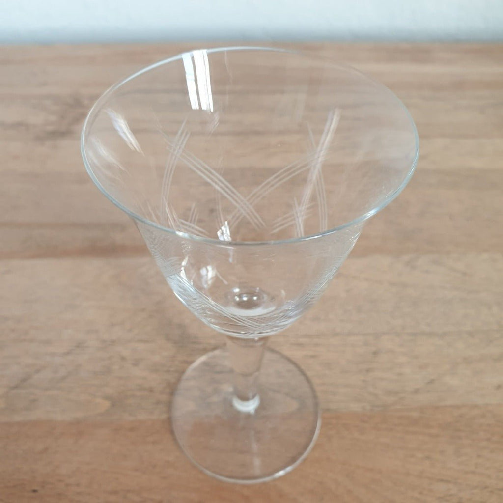 Lot de 3 verres à vin cuit, porto ou apéritif en cristal évasé gravé traits droits entrecroisés - Hello Broc