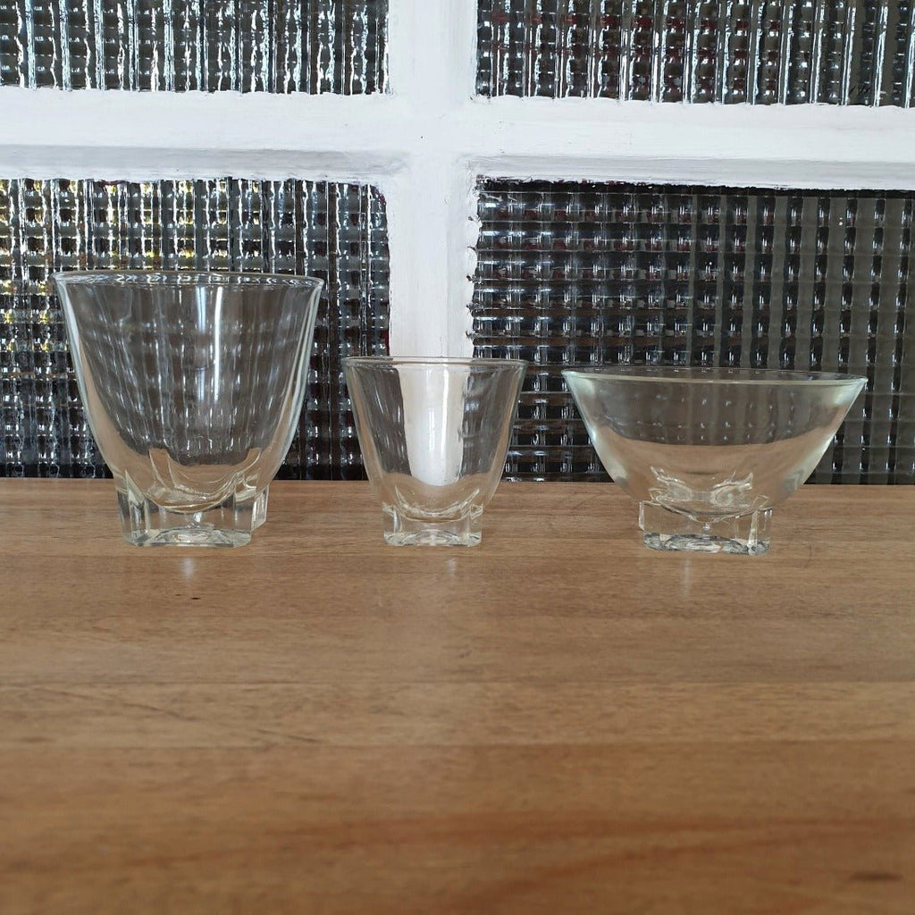 Lot de 4 ou 6 verres gobelets à eau évasés base carrée par Hello Broc brocante en ligne