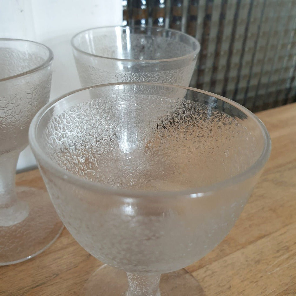 Lot de 4 verres évasés à digestif ou à liqueur sur pied - Hello Broc
