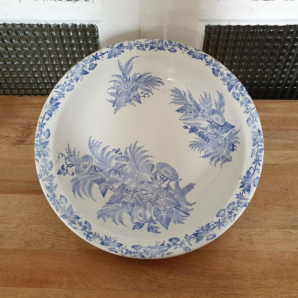 Plat de service rond et creux Terre de Fer Pexonne décor Liseron - Hello Broc