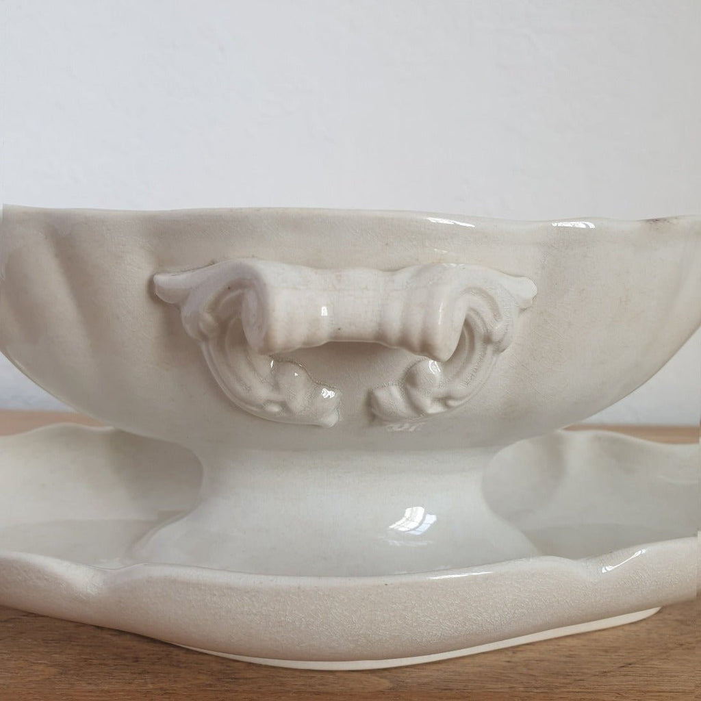 Saucière blanche en faïence fine China de Sarreguemines - Hello Broc