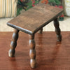 Petit tabouret de trait ancien rectangulaire en bois par Hello Broc brocante en ligne