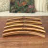 Lot de 6 cintres anciens arrondis en bois par Hello Broc brocante en ligne