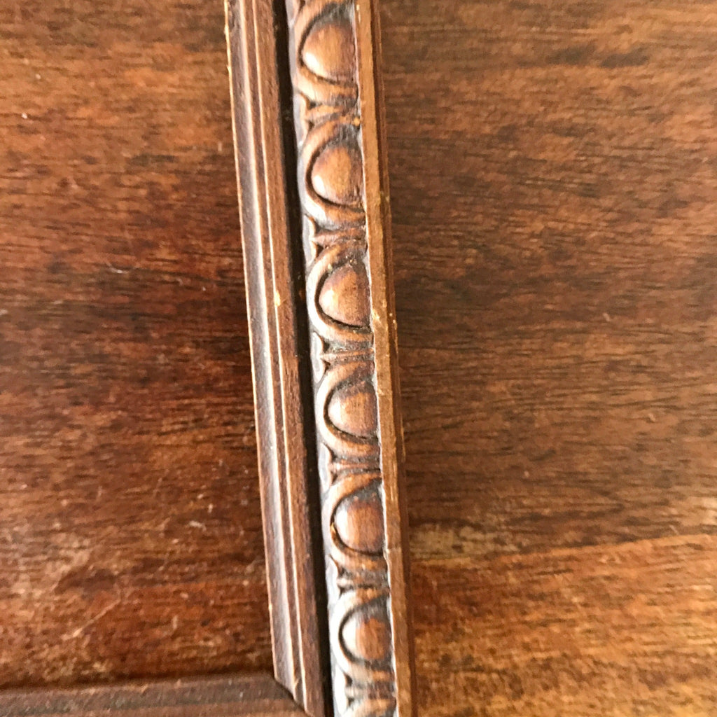 Cadre en bois ciselé sans fond 28 x 33 cm début XXème siècle par Hello Broc brocante en ligne