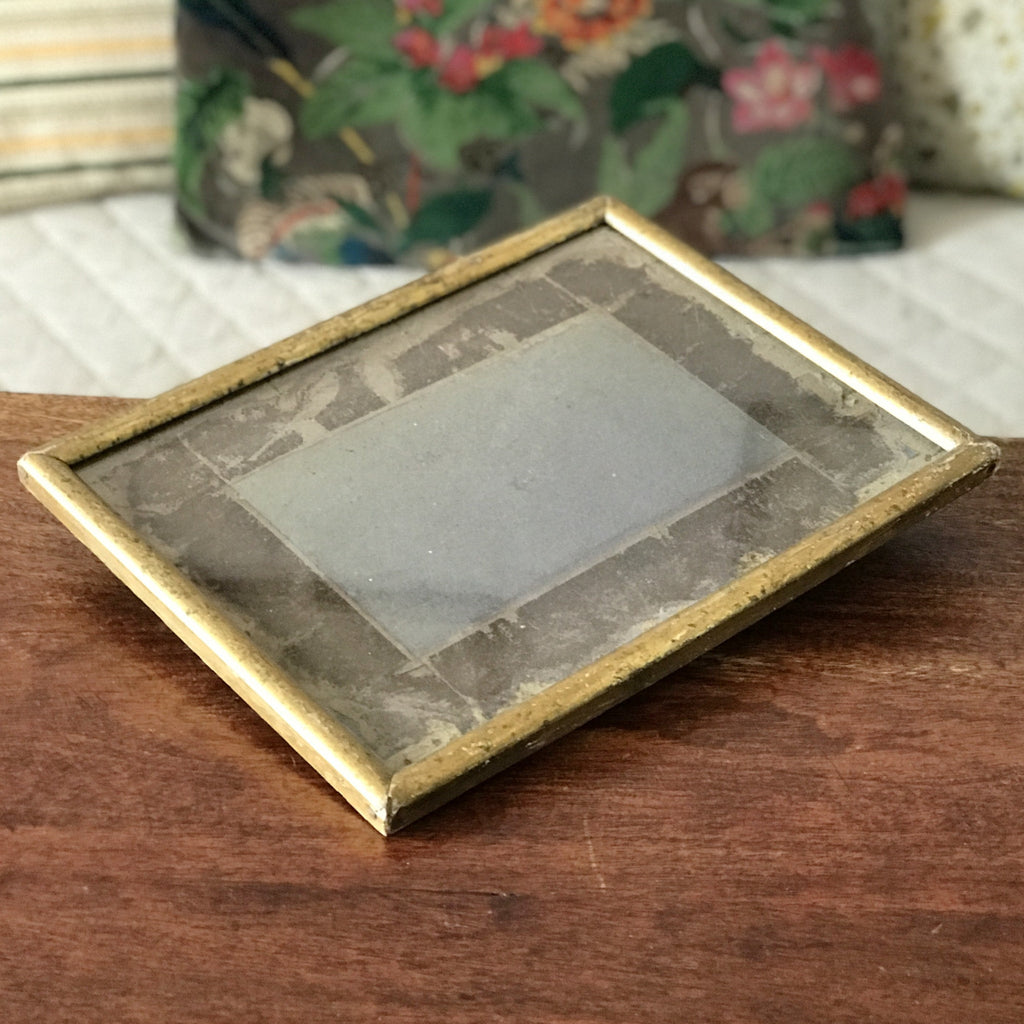 Cadre ancien en bois doré avec vitre dimensions 28 x 22 cm (25 x 19 cm intérieur) par Hello Broc brocante en ligne