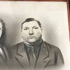 Grande photographie encadrée couple vieillissant cadre en bois ciselé Circa 1920 47 x 36,5 cm par Hello Broc brocante en ligne