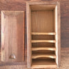 Boîte en bois avec couvercle coulissant et compartiments à l'intérieur longueur 24 cm et largeur 12 cm par Hello Broc brocante en ligne