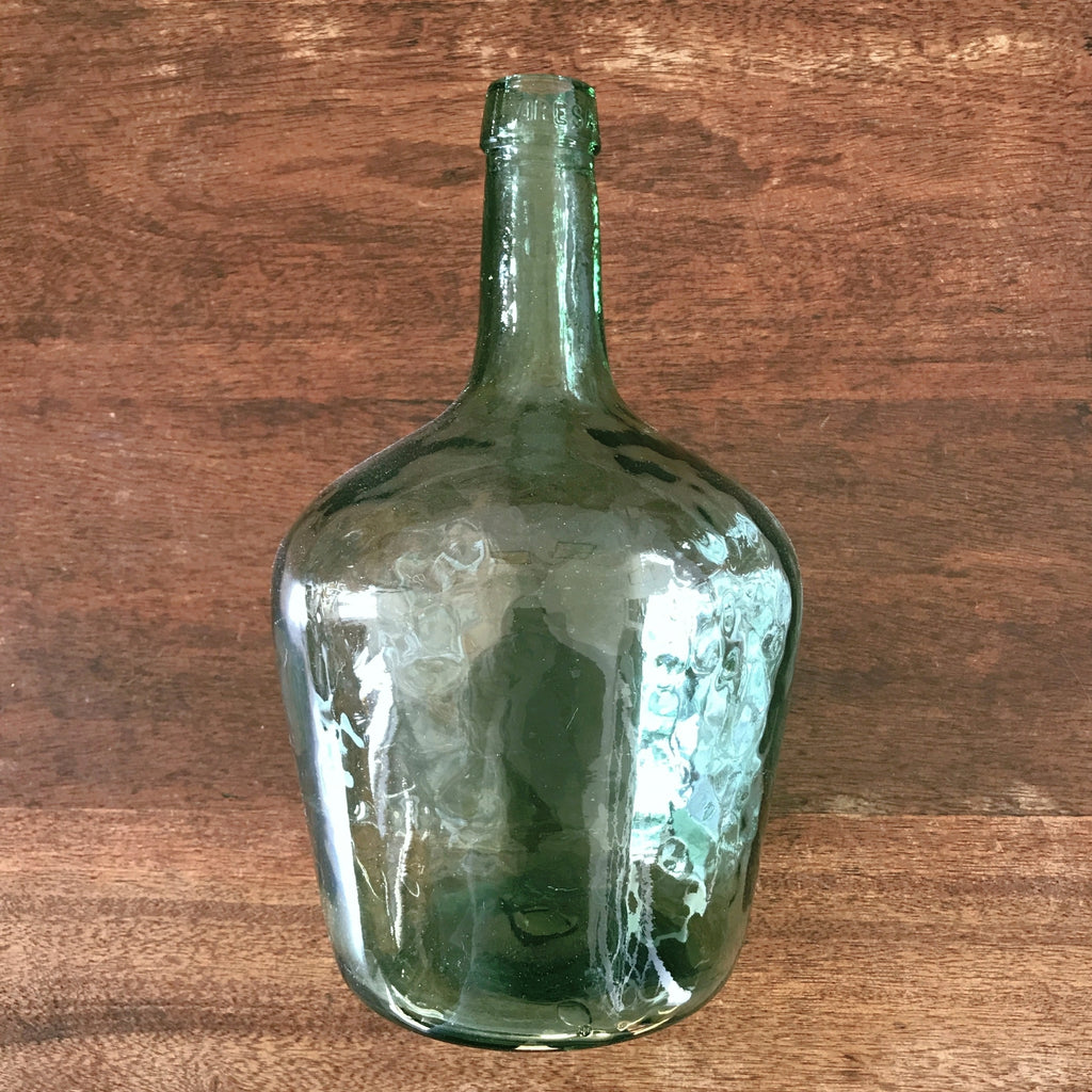 Bouteille décorative en verre moulé vert de 2 litres par Hello Broc brocante en ligne
