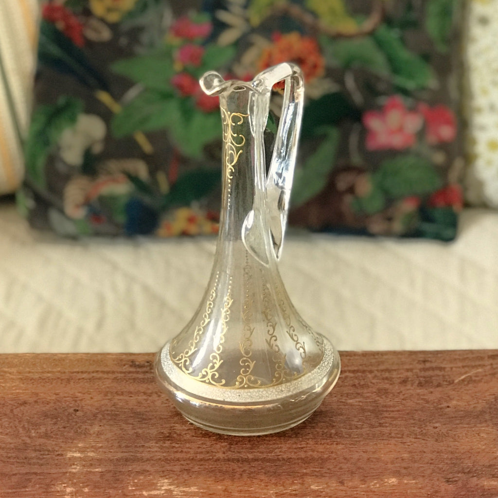 Petite carafe ou aiguière décorative au col long décorée à la main époque Art Nouveau par Hello Broc brocante en ligne
