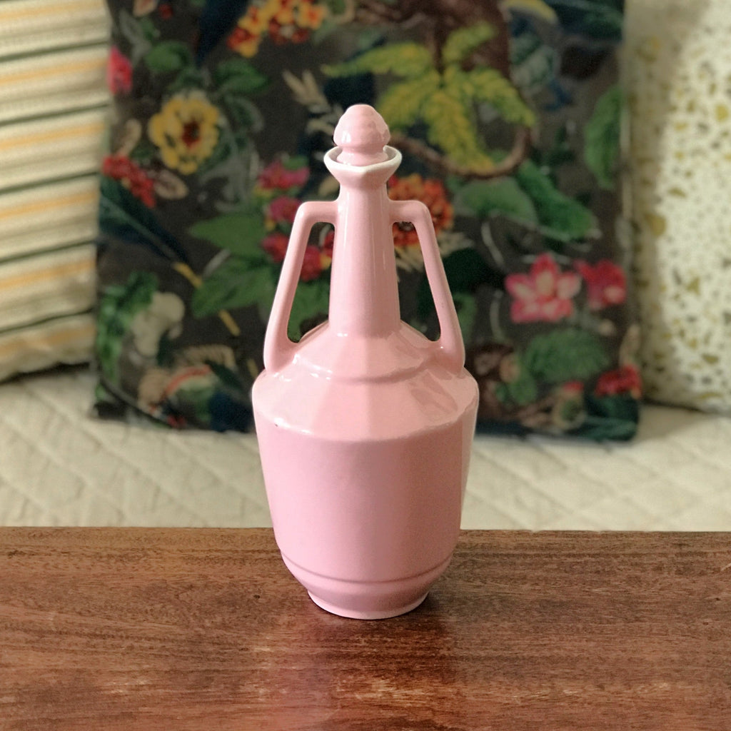 Carafon à double anse en céramique rose par Hello Broc brocante en ligne