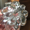 Paire de bougeoirs bas en cristal de Bayel  vintage en forme de fleur par Hello Broc brocante en ligne