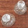 Paire de bougeoirs vintage en cristal de Bohème moulé et creusé par Hello Broc brocante en ligne