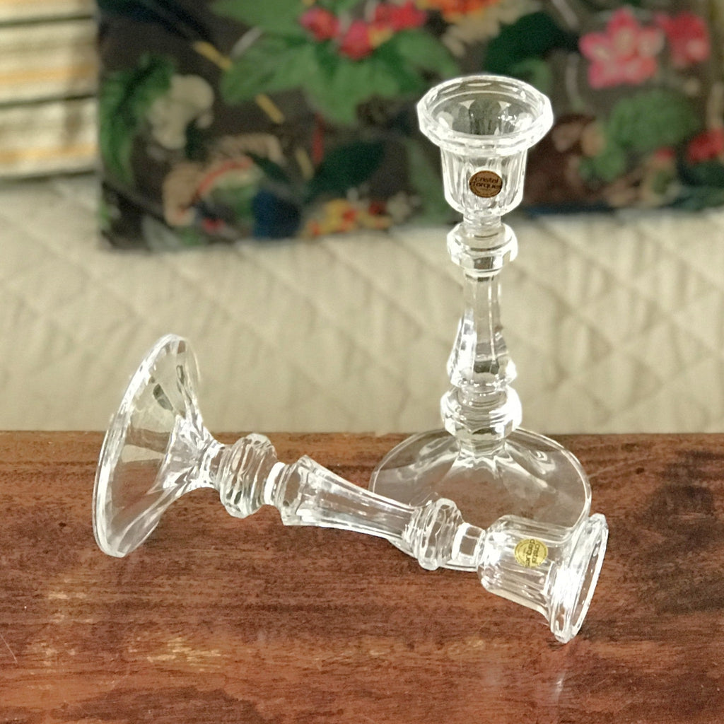 Magnifique paire de bougeoirs hauts en cristal d'Arques, chandeliers vintage années 80 / 90 par Hello Broc brocante en ligne
