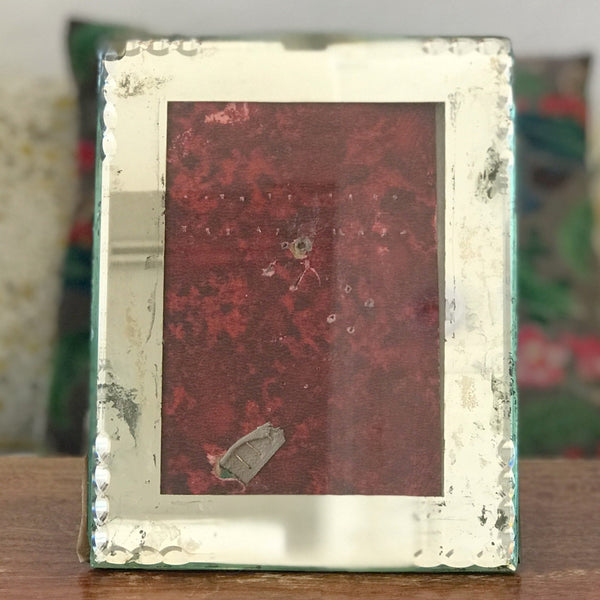 Cadre photo au contour en miroir biseauté dimensions extérieures 22 x 18 cm par Hello Broc brocante en ligne