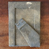 Petit cadre photo contour miroir endos motifs serpent 18 x 12,5 cm par Hello Broc brocante en ligne