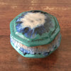 Boîte octogonale en céramique émaillée verte et bleue signée Alpho par Hello Broc brocante en ligne