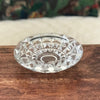 Elégant et grand cendrier rond en cristal moulé par Hello Broc brocante en ligne