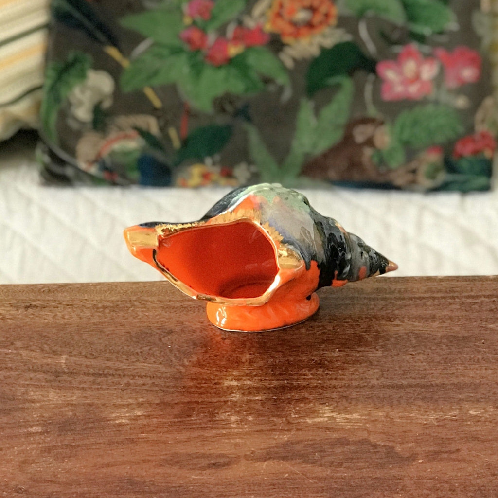 Cendrier vintage en céramique orange en forme de coquillage années 70 par Hello Broc brocante en ligne