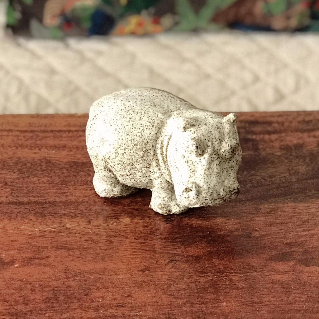 Hippopotame en terre cuite émaillé et mouchetée fait main - Hello Broc brocante en ligne