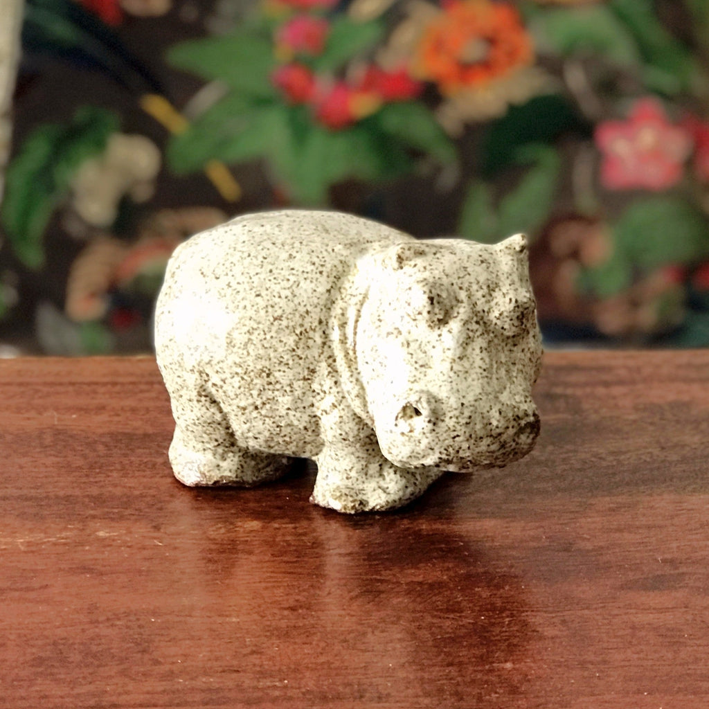 Hippopotame en terre cuite émaillé et mouchetée fait main - Hello Broc brocante en ligne