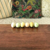 Ensemble de 6 œufs en albâtre couleurs pastel par Hello Broc brocante en ligne