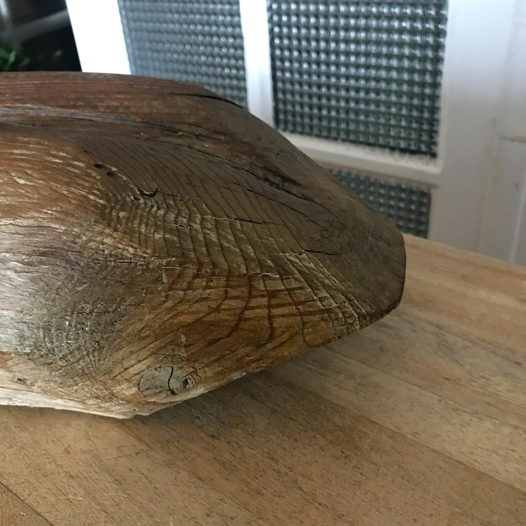 Grande sculpture en bois représentant un canard de 40 cm par Hello Broc brocante en ligne