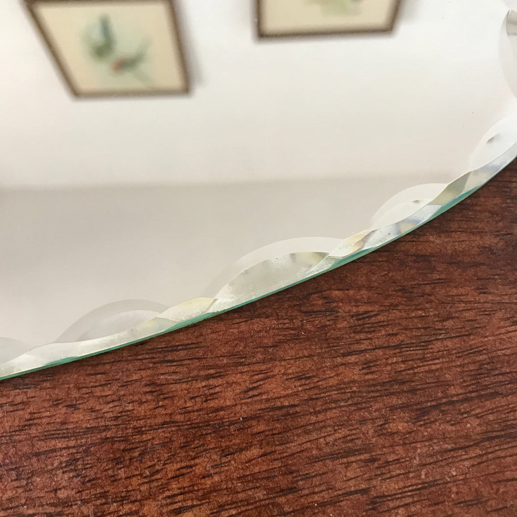 Grand plateau miroir vintage centre de table ovale et biseauté 59,5 x 18 cm par Hello Broc brocante en ligne