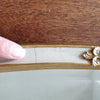Miroir style Louis XVI vitre biseautée décoré de fleurs sculptées par Hello Broc brocante en ligne