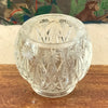 Petit vase boule photophore en cristal moulé Avon hauteur 10,5 cm