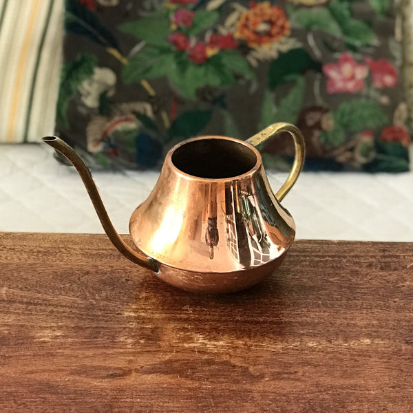 Arrosoir d'intérieur en cuivre et laiton contenance de 500 ml par Hello Broc brocante en ligne