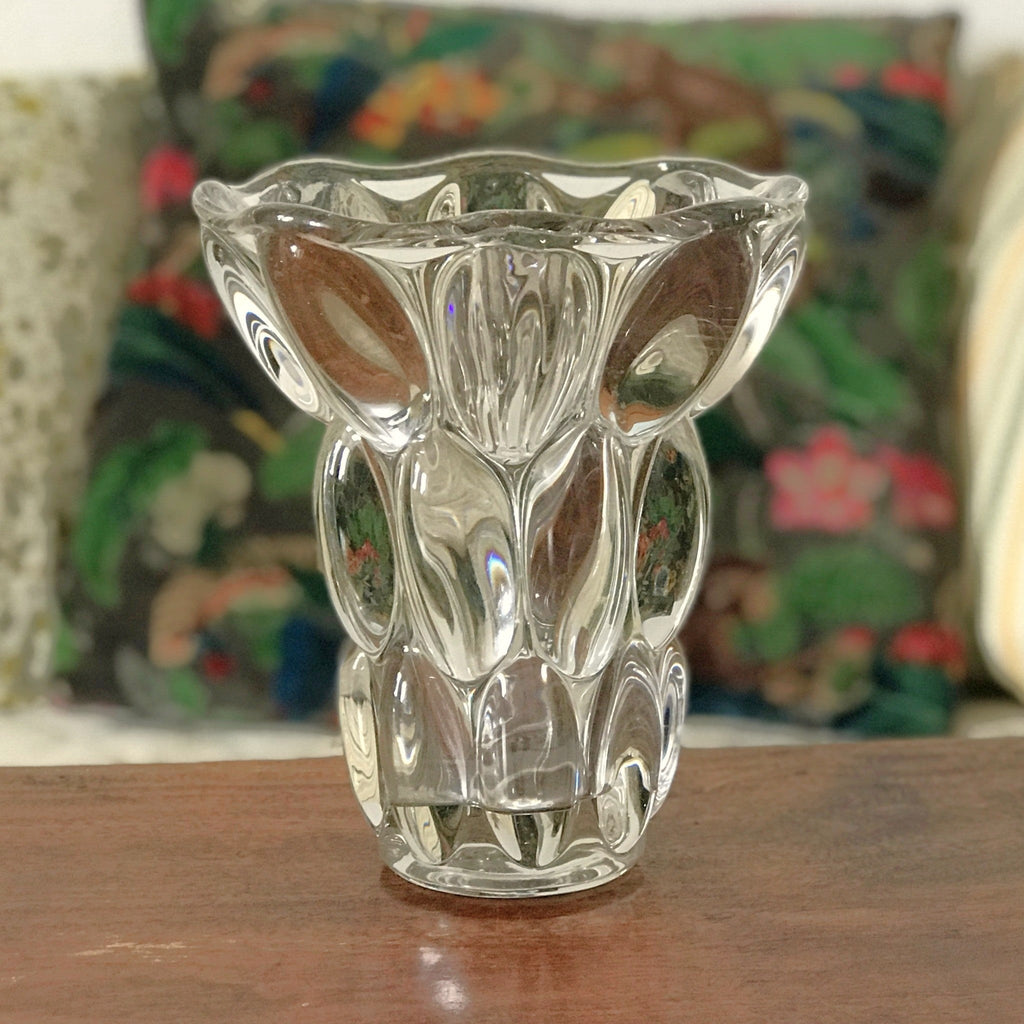 Vase en cristal de Sèvres modèle Etrusque hauteur 20 cm par Hello Broc brocante en ligne