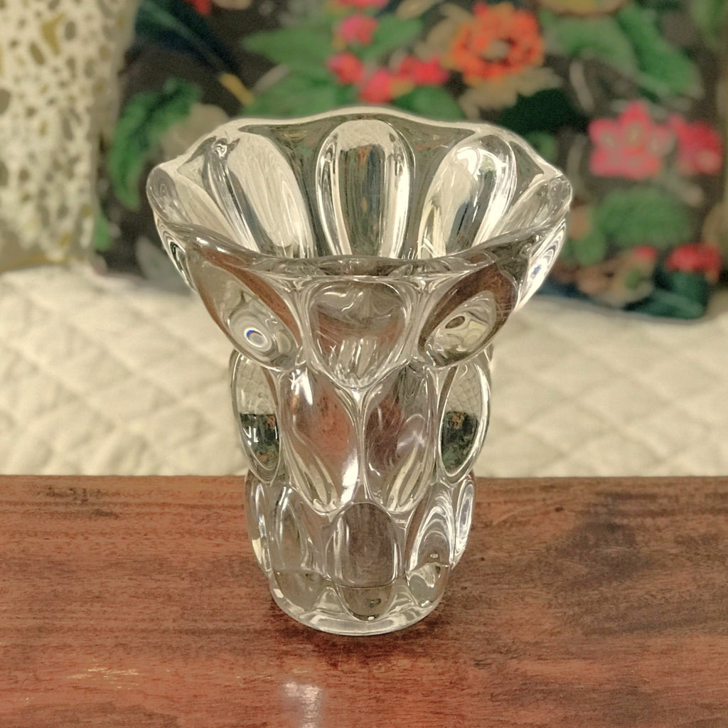 Vase en cristal de Sèvres modèle Etrusque hauteur 20 cm par Hello Broc brocante en ligne