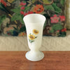 Vase en opaline blanche décor imprimé Tournesols hauteur 17 cm par Hello Broc brocante en ligne