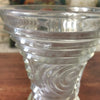 Petit vase évasé en cristal moulé hauteur de 14 cm par Hello Broc brocante en ligne