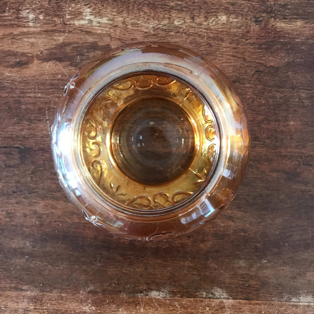 Vase boule en verre moulé orange irisé par Hello Broc brocante en ligne