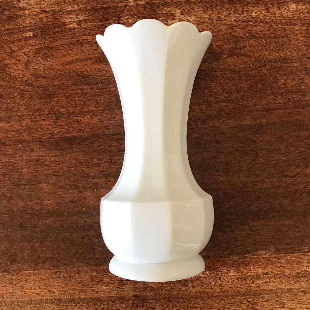 Vase en faïence fine blanche Bareuther Bavaria Germany hauteur 22 cm par Hello Broc brocante en ligne