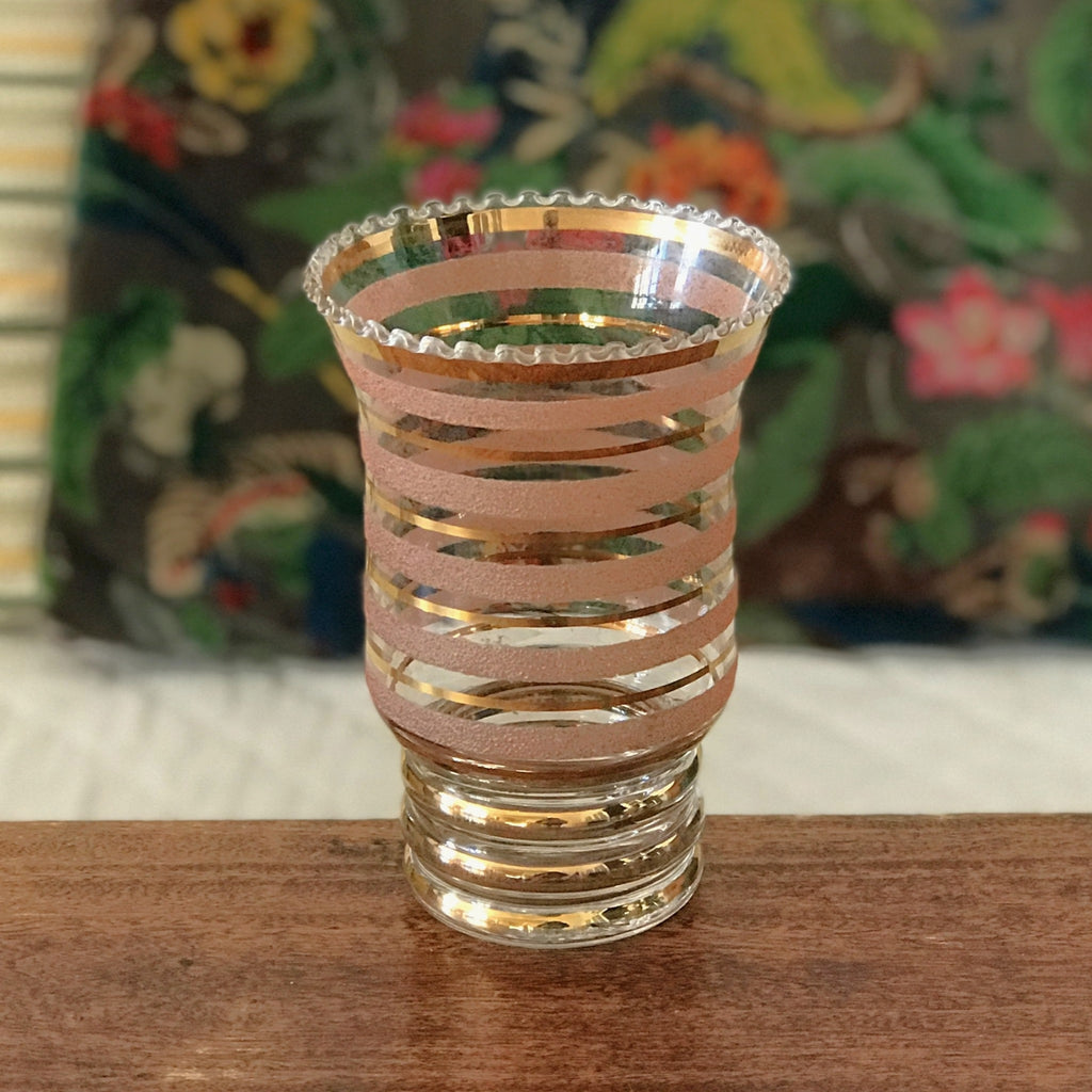 Vase de taille moyenne en verre moulé années 50 rayures dorées et verre brouillé par Hello Broc brocante en ligne