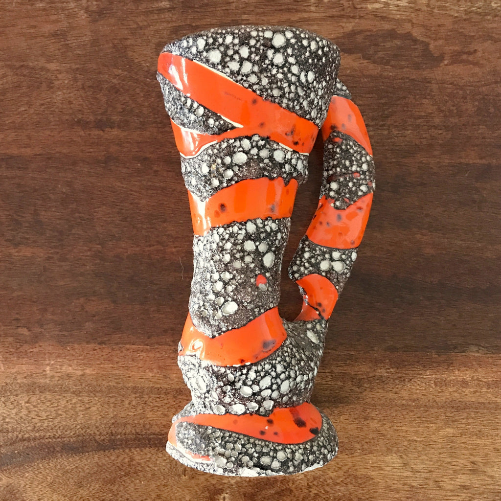 Pichet ou vase années 50 / 60 en céramique de Vallauris orange et fat lava par  Hello Broc brocante en ligne