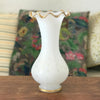 Paire de vases en opaline blanche décor étoiles dorées peintes à la main époque Napoléon III (Circa 1860) par Hello Broc brocante en ligne