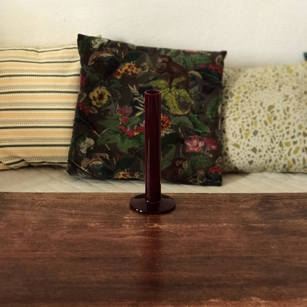 Soliflore droit en verre moulé rouge bordeaux de marque Celerie - Hello Broc