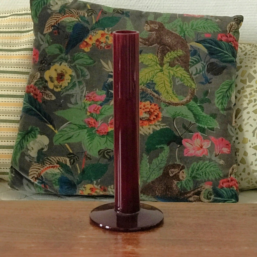 Soliflore droit en verre moulé rouge bordeaux de marque Celerie par Hello Broc brocante en ligne