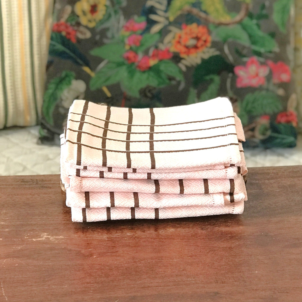 Lot de 6 serviettes de table en tissu damassé rose quadrillage marron par Hello Broc brocante en ligne