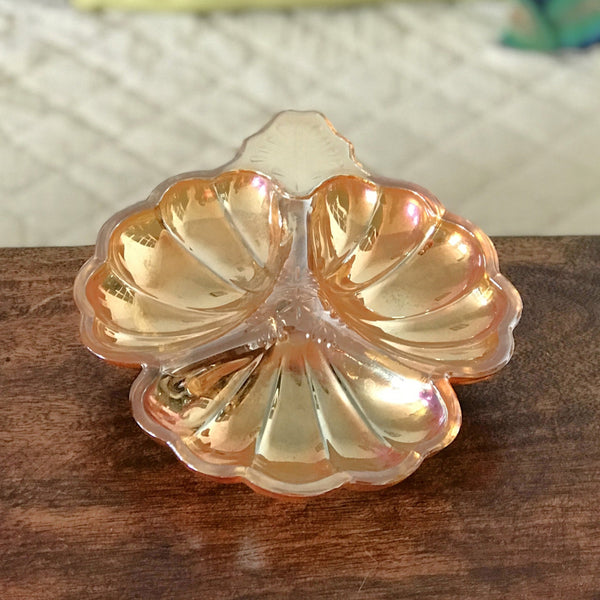 Petit serviteur ou plateau à apéritif en verre moulé orange irisé - Hello Broc