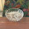Plat apéritif vintage dit mendiant en verre moulé Lever motif étoile diamètre 18 cm par Hello Broc brocante en ligne