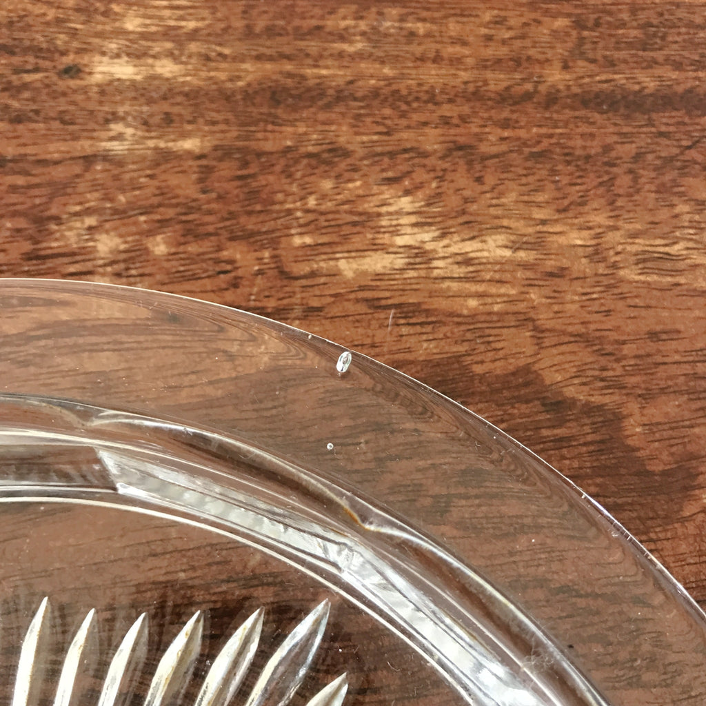 Serviteur rond compartimenté en verre moulé par Hello Broc brocante en ligne