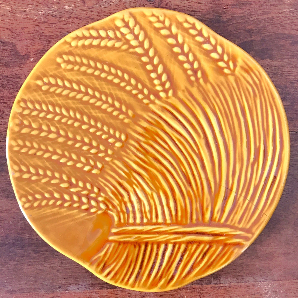 Dessous de plat décoration de table en céramique jaune de Vallauris Epis de blé par Hello Broc brocante en ligne