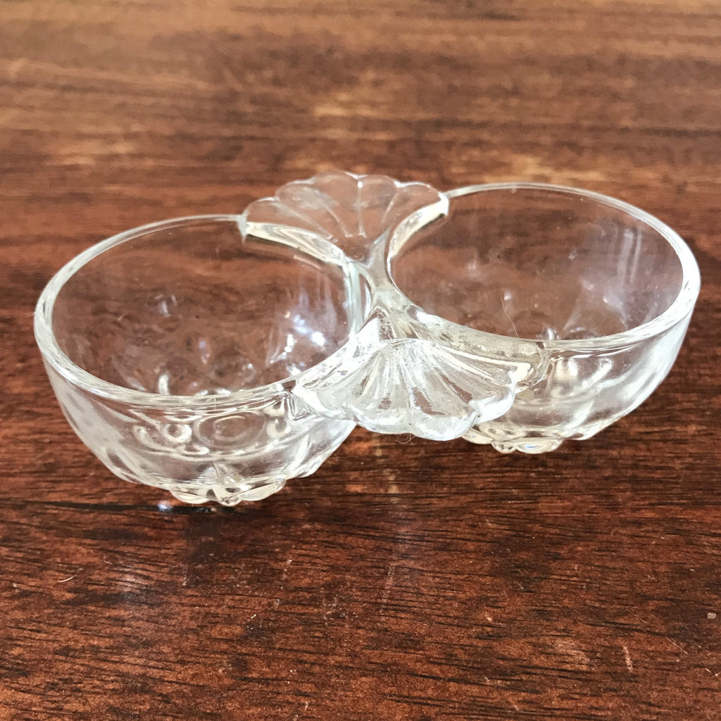 Salerons double en verre moulé vintage au choix par Hello Broc brocante en ligne