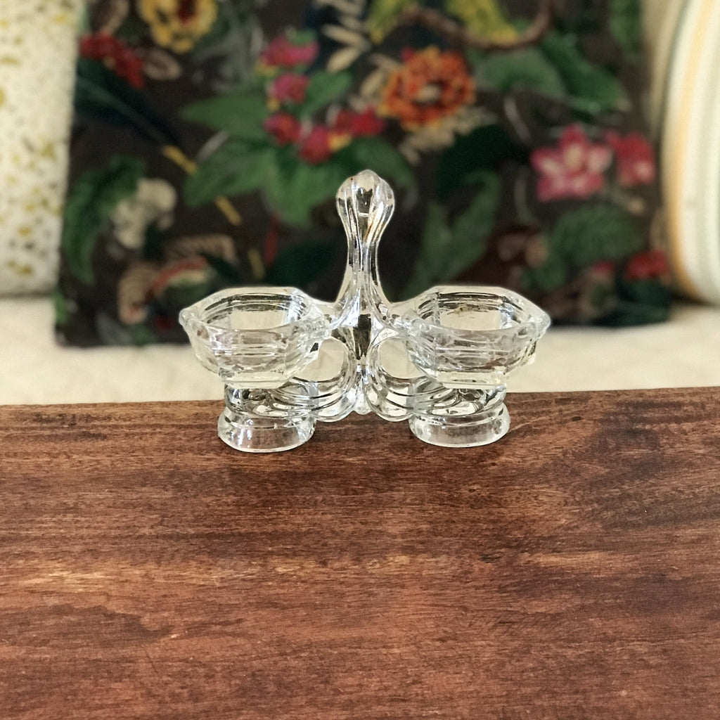 Salière et poivrière ou saleron double en cristal moulé années 50 60 par Hello Broc brocante en ligne